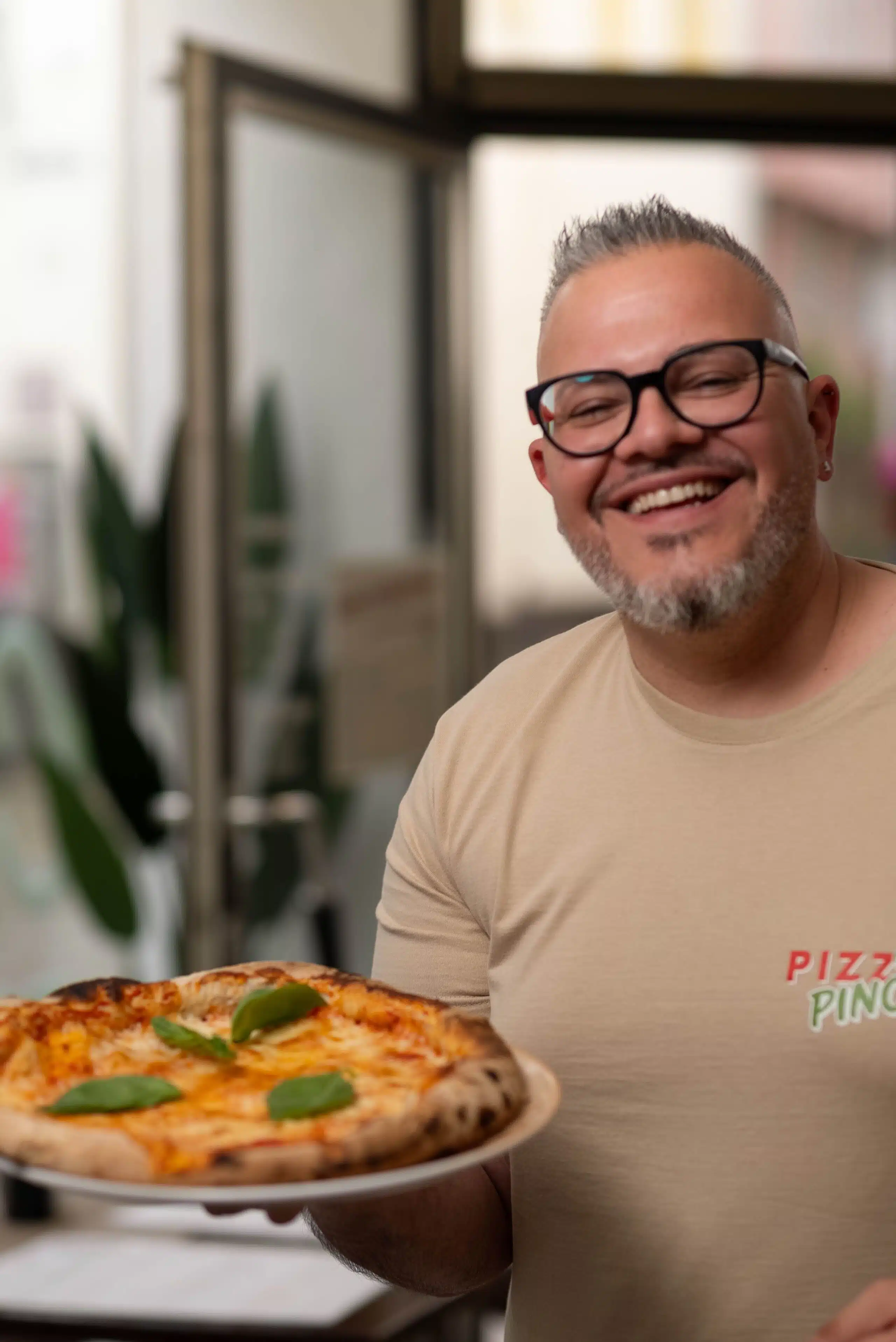 Frisch gebackene Pizza